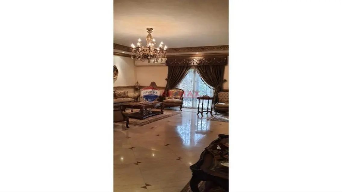 وادي الملكية - منزل فاخر بحمامات خاصة وحديقة