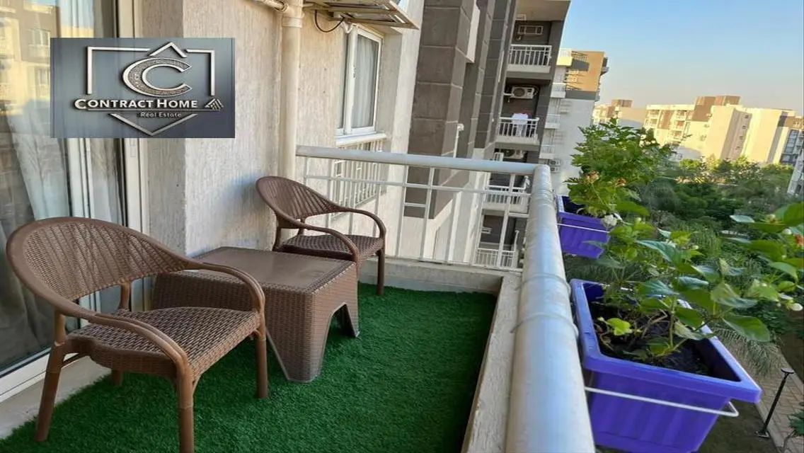 Luxury Apartment with Balcony and Shared Pool