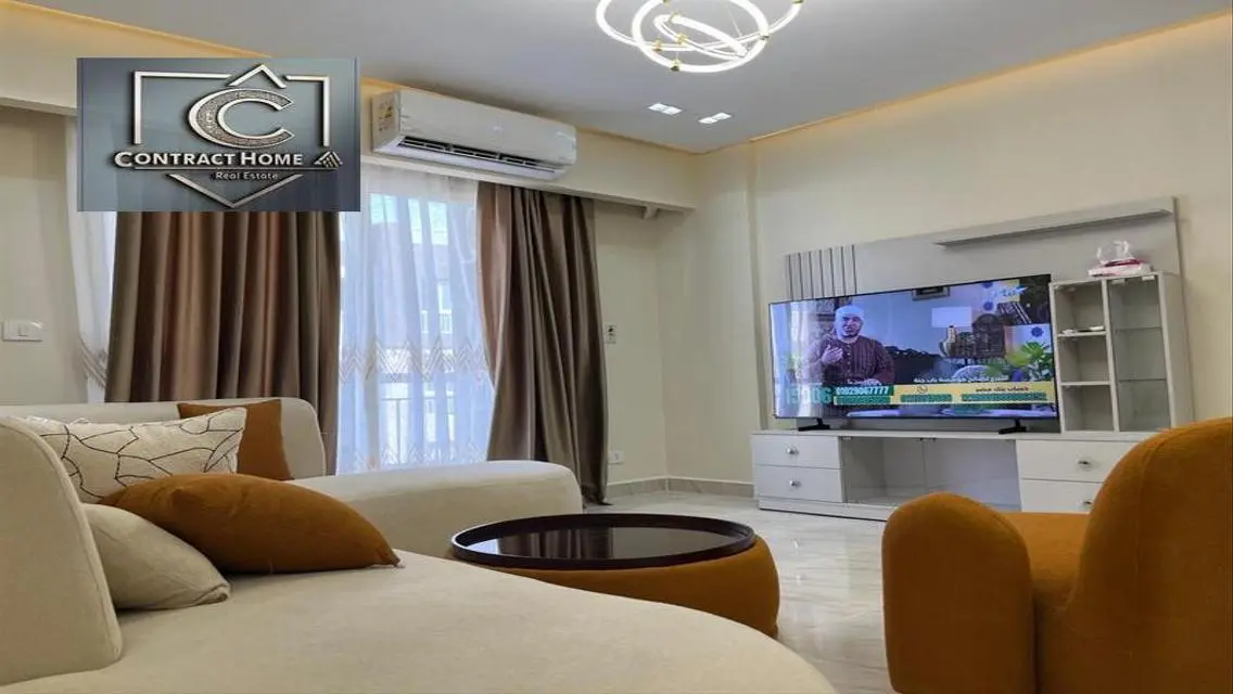 Luxury Apartment with Balcony and Shared Pool