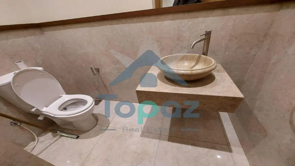 منزل رائع بثلاث غرف وحمام خاص