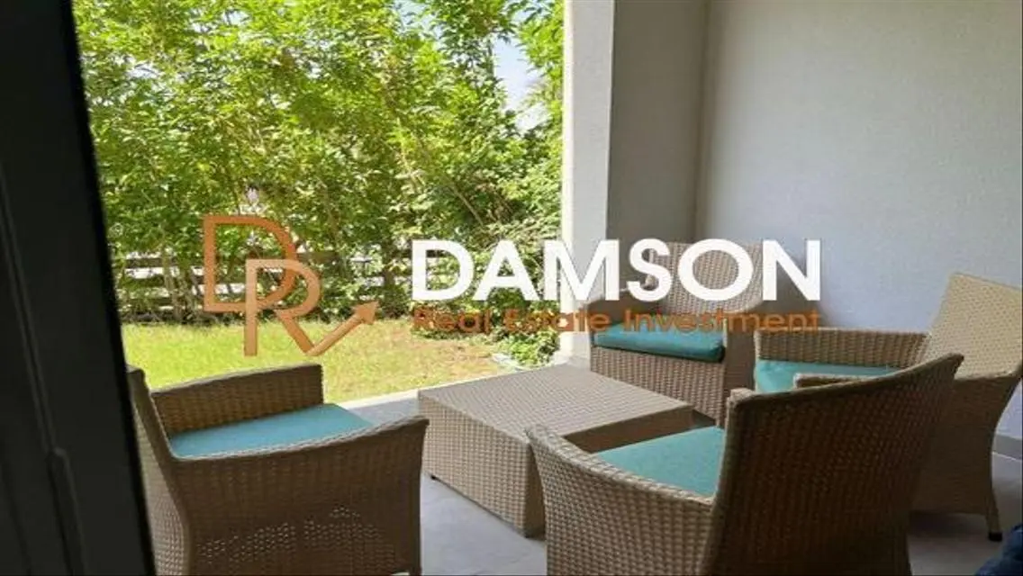 Luxurious Villa Spanning 1700 m² with Premium Amenities