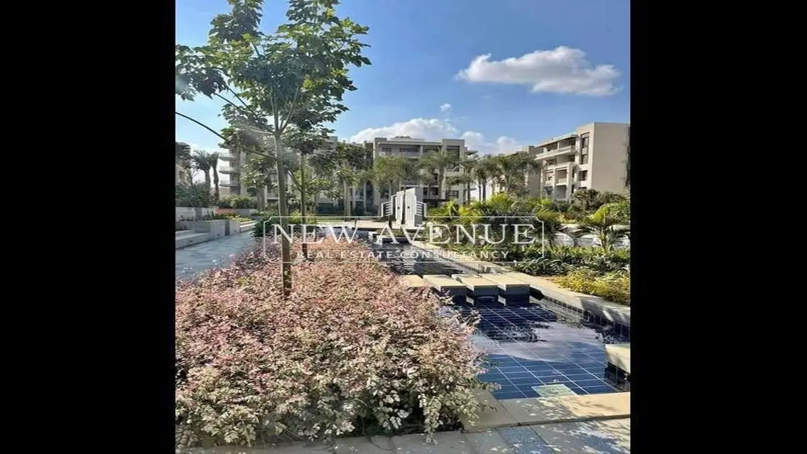Luxury Apartment with Modern Design and Private Garden