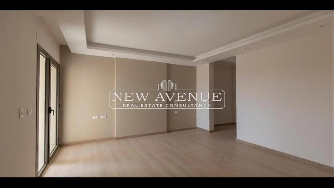Luxury Apartment with Modern Design and Private Garden