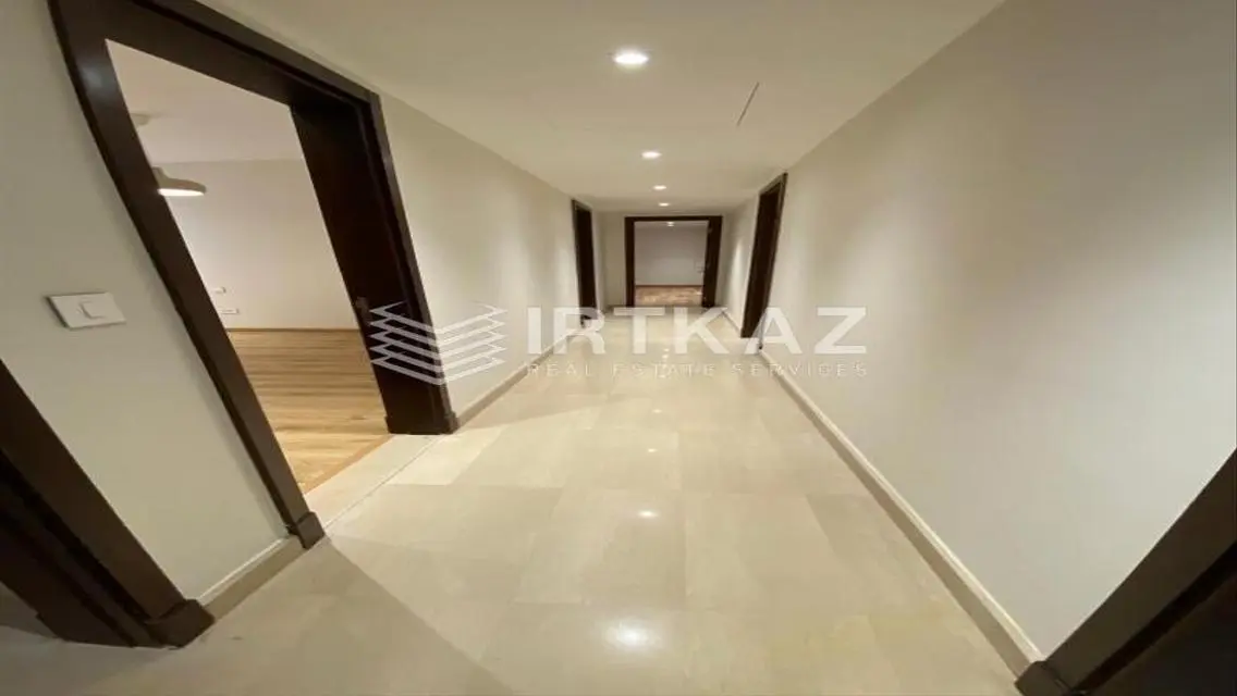 Luxury Villa for Sale with Modern Design