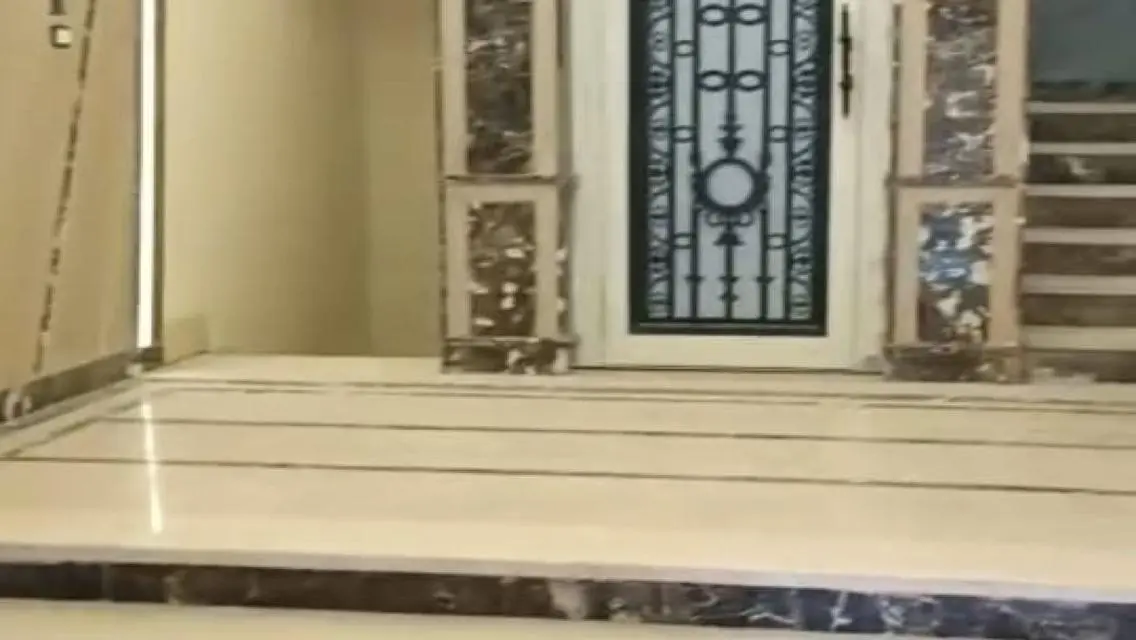 فيلا فاخرة بمساحة 2446 متر مع مسبح خاص