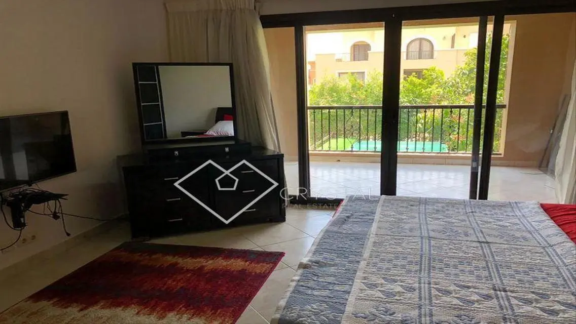 Luxurious Villa of 3000 Square Meters with Private Garden and Pool