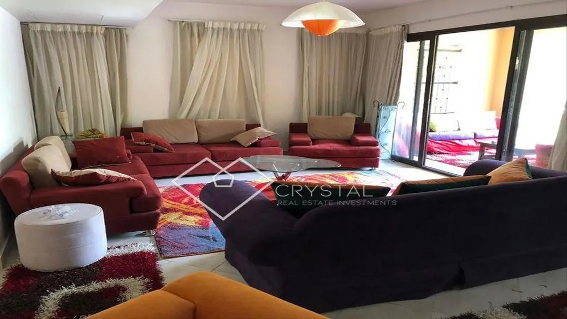 Luxurious Villa of 3000 Square Meters with Private Garden and Pool