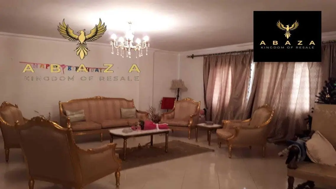 شقة فاخرة للبيع بمساحة 200 متر