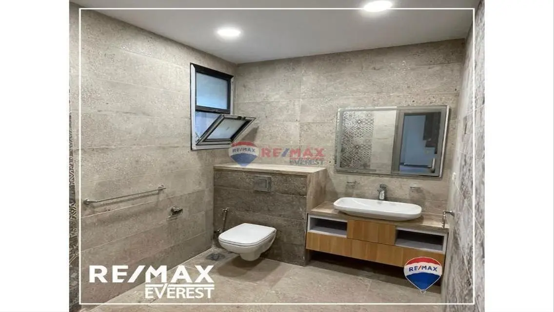 Luxurious Villa for Sale in a Prime Location