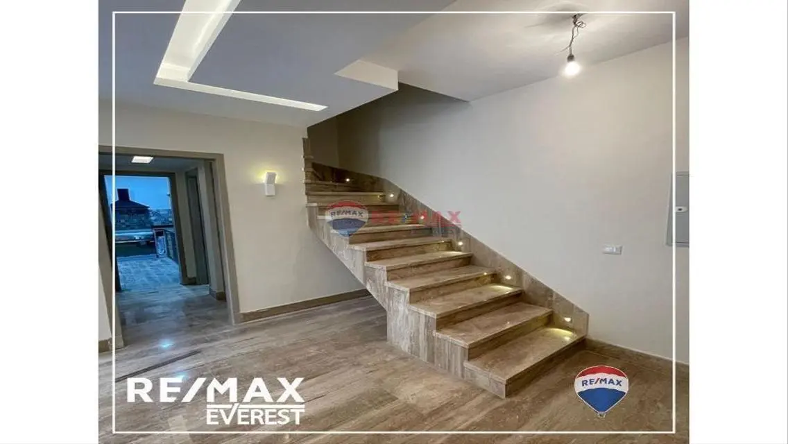 Luxurious Villa for Sale in a Prime Location