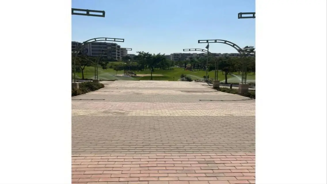 Open View Land 225 m² in Taj City
