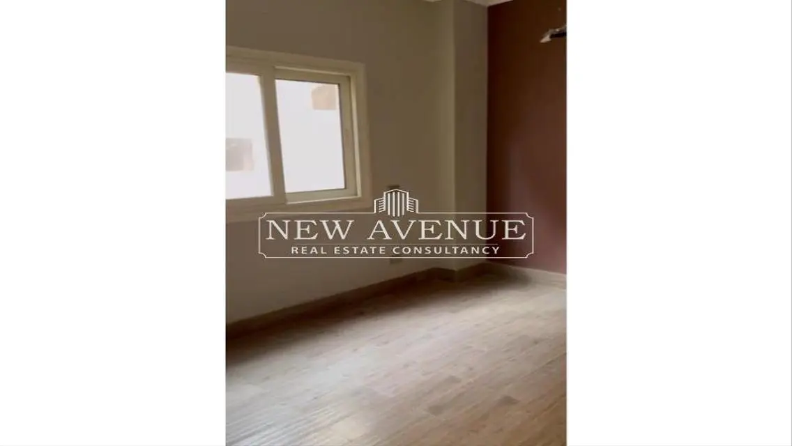 Stunning Apartment with Prime Landmark View