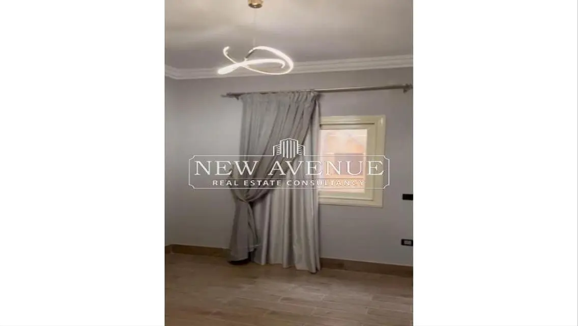 Stunning Apartment with Prime Landmark View