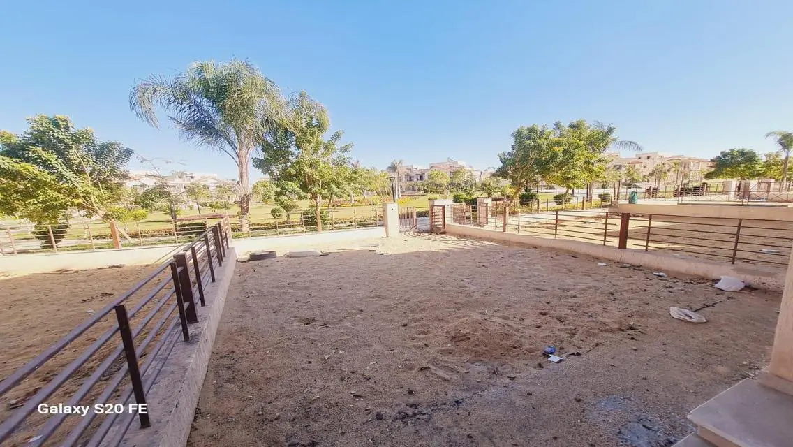 Luxury Apartment for Sale in F3