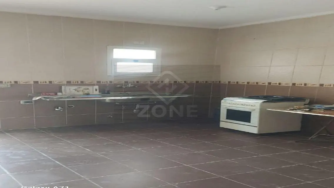 Luxurious Apartment with Spacious Amenities