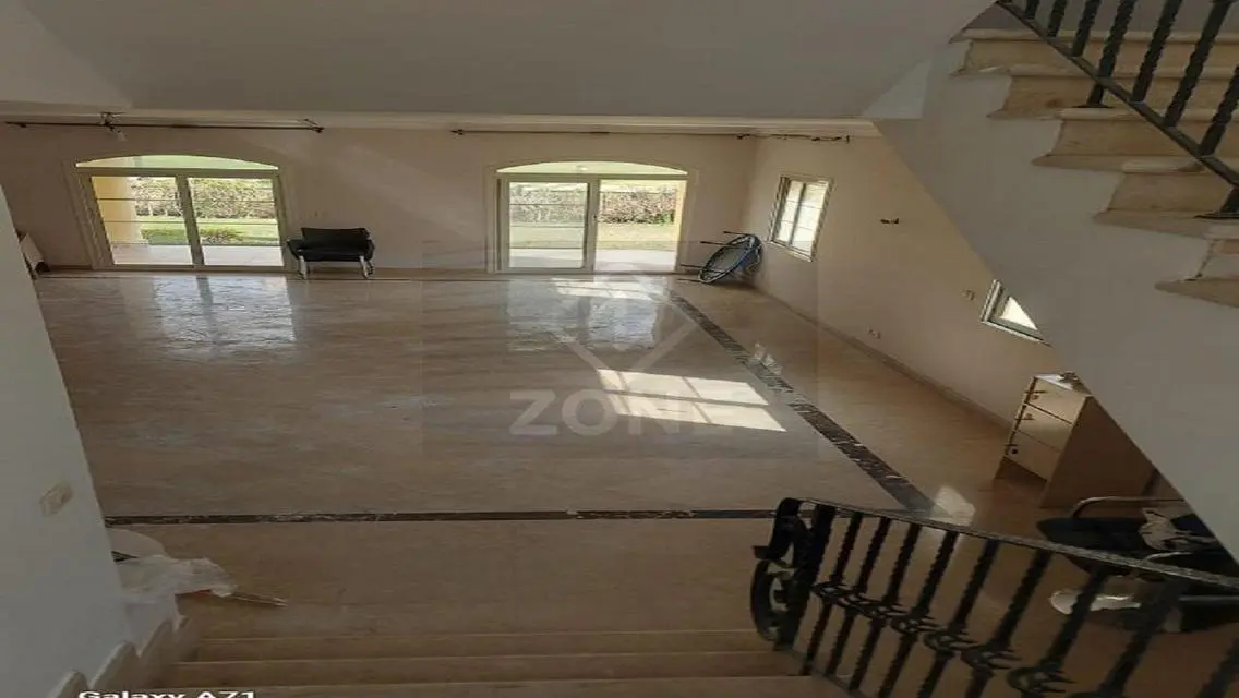 Luxurious Apartment with Spacious Amenities