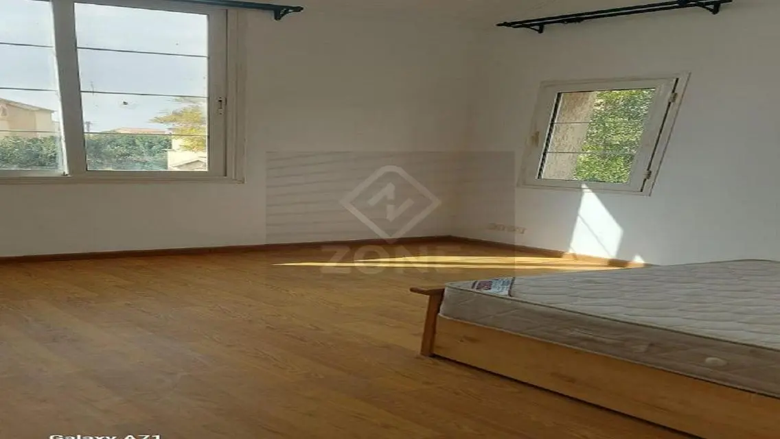 Luxurious Apartment with Spacious Amenities