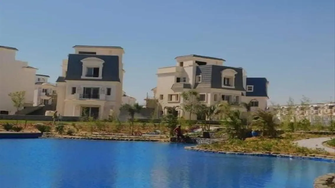 Luxury Apartment at 175-Fields-Park - Stunning Mountain View