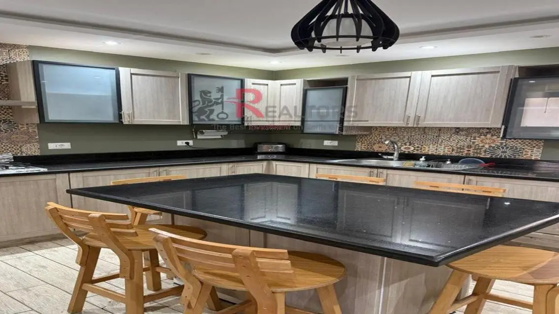 Luxury 3-Bedroom Apartment in Prime Location