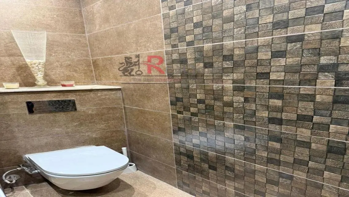 Luxury 3-Bedroom Apartment in Prime Location