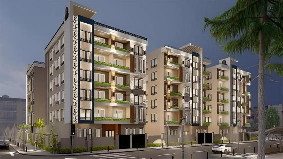 Stylish Family Apartment with Ample Space in a Vibrant Area