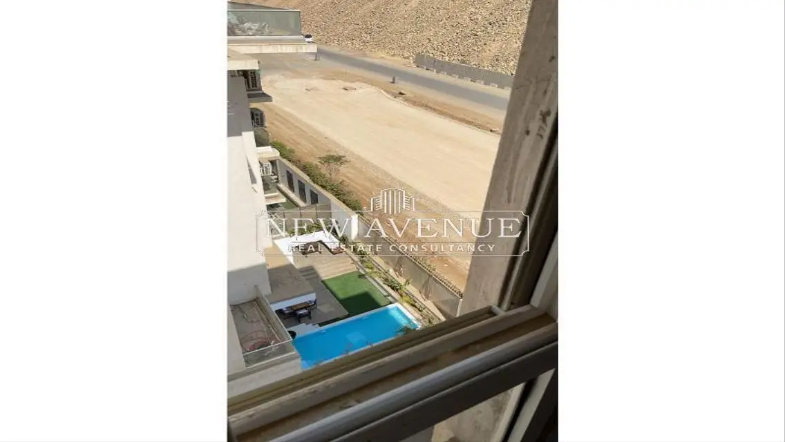 شقة فاخرة تصلح للسكن والاستثمار للبيع