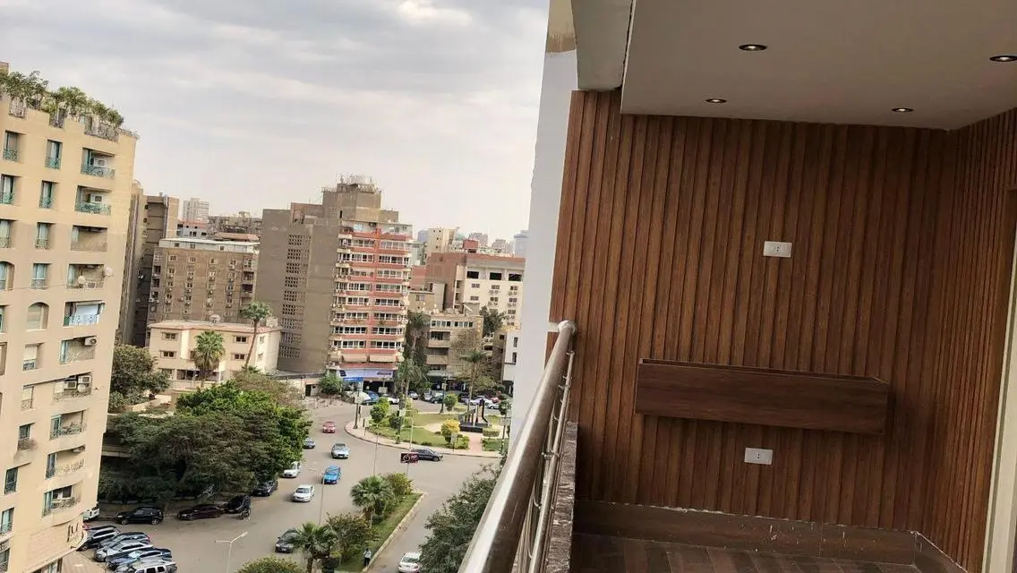 Luxury Apartment in Prime Location with Security Guard