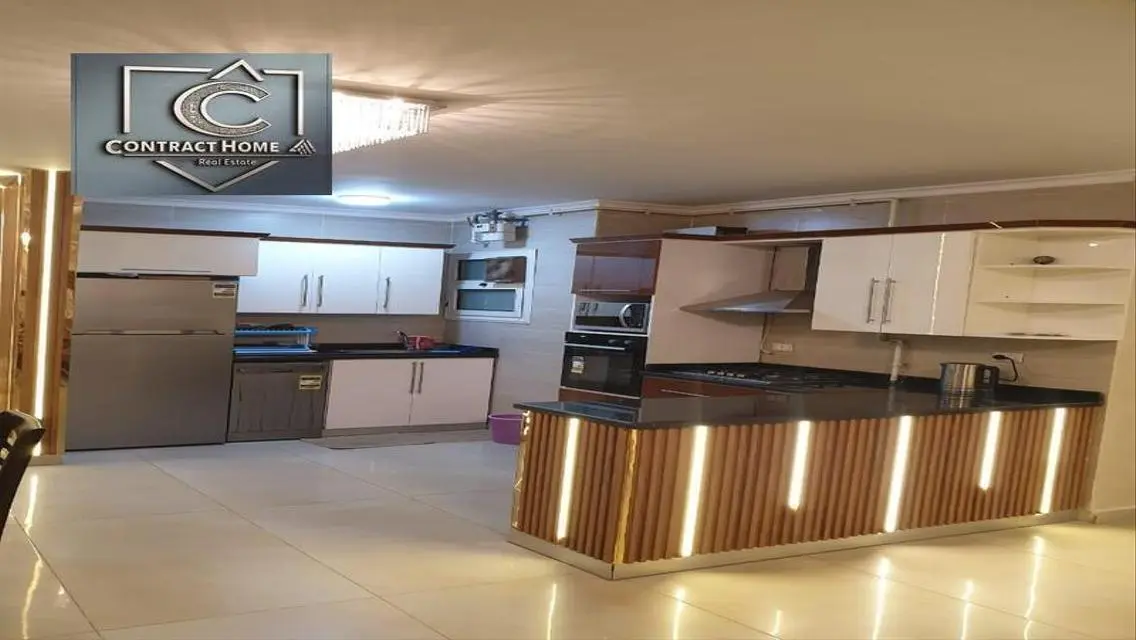 Luxury Apartment of 100 sqm in the Heart of the City