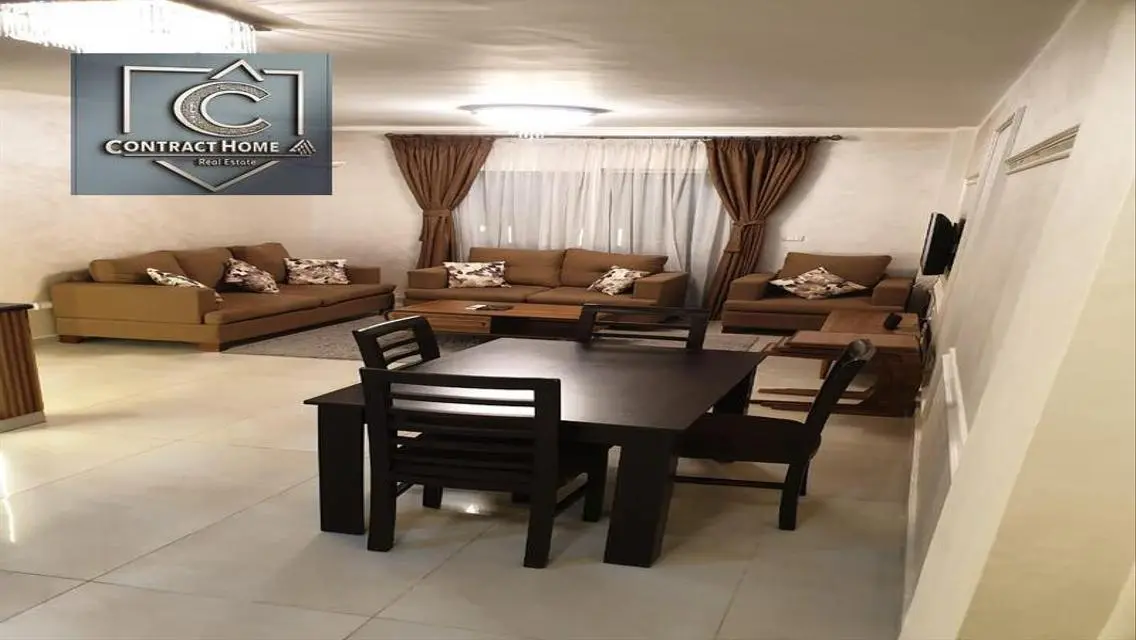 Luxury Apartment of 100 sqm in the Heart of the City