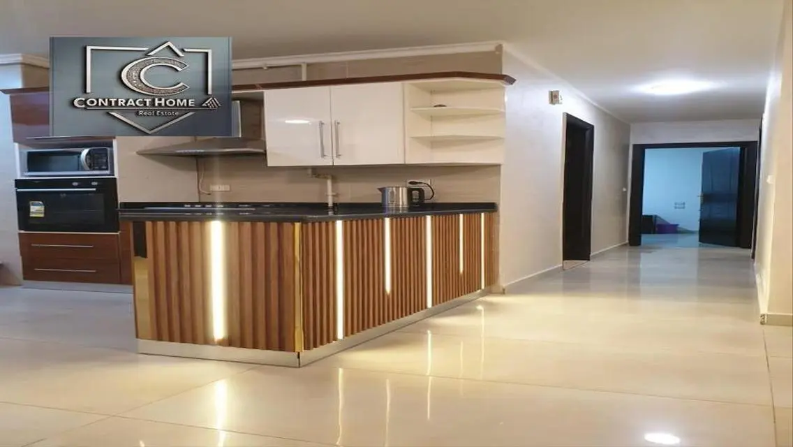Luxury Apartment of 100 sqm in the Heart of the City