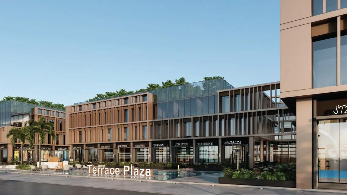 Luxury Apartment of 205 sqm with Covered Parking