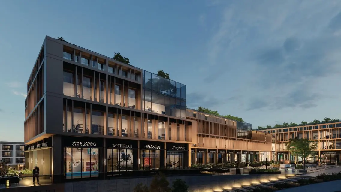 Luxury Apartment of 205 sqm with Covered Parking