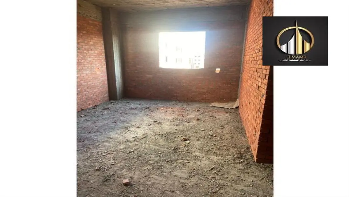 Stunning Apartment for Sale with Spacious Layout