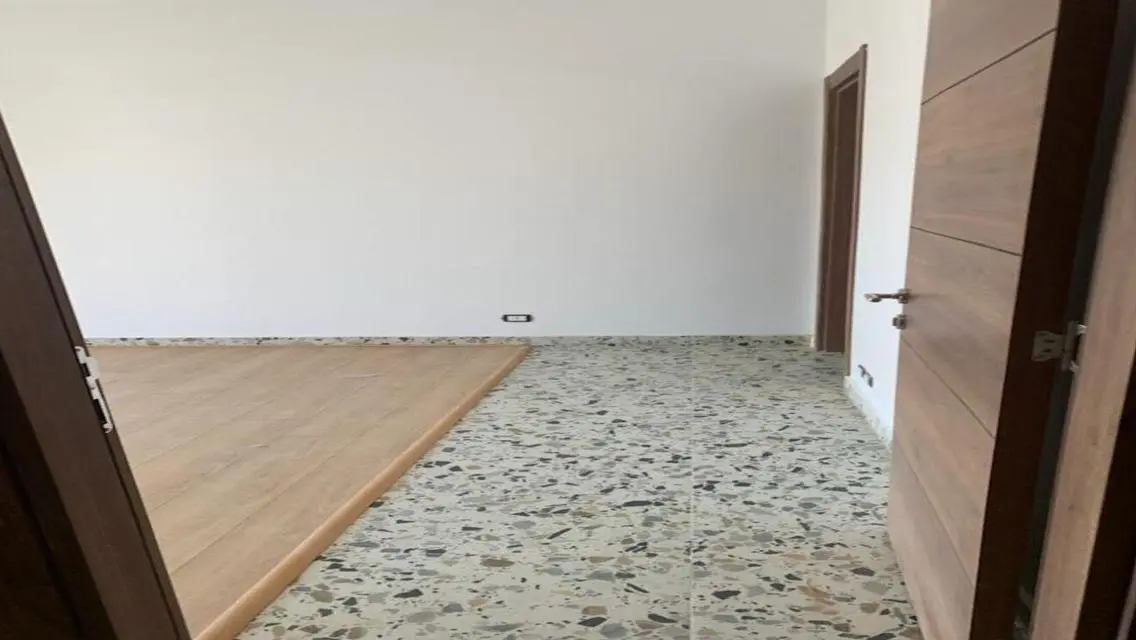 Stunning Apartment for Rent Overlooking a Landmark
