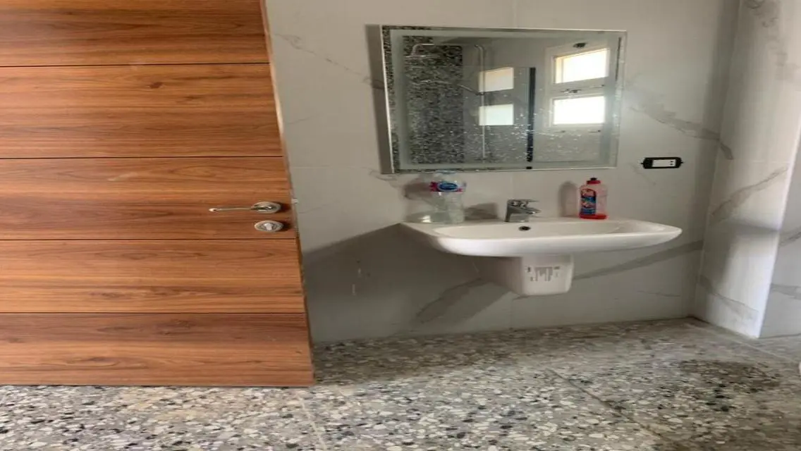Stunning Apartment for Rent Overlooking a Landmark