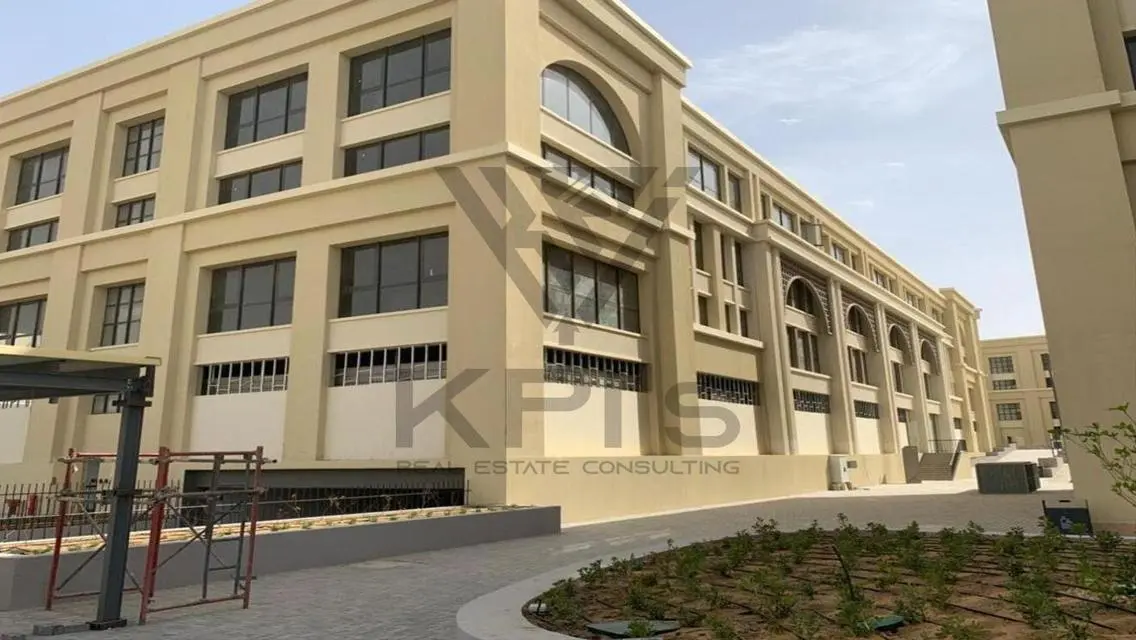 Apartment with Covered Parking at Special Discount