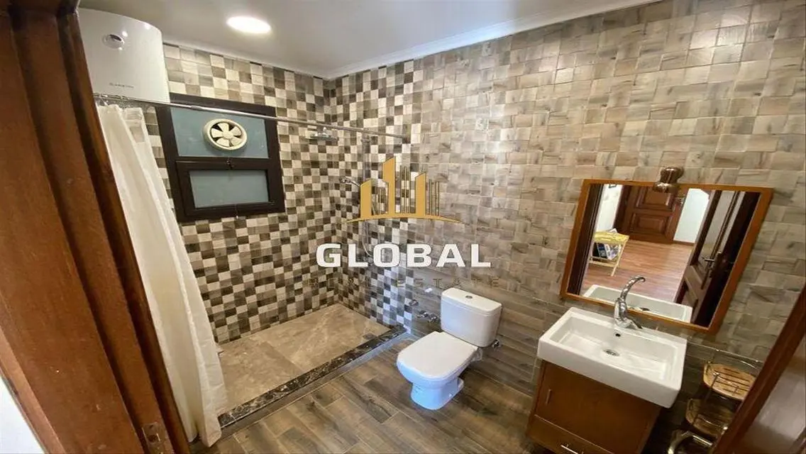 Luxury Apartment for Sale in Code-eas-210