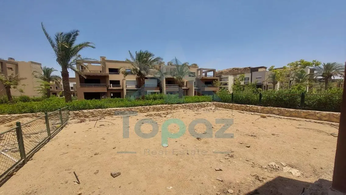 Luxurious Villa with Spacious Area and Stunning Views