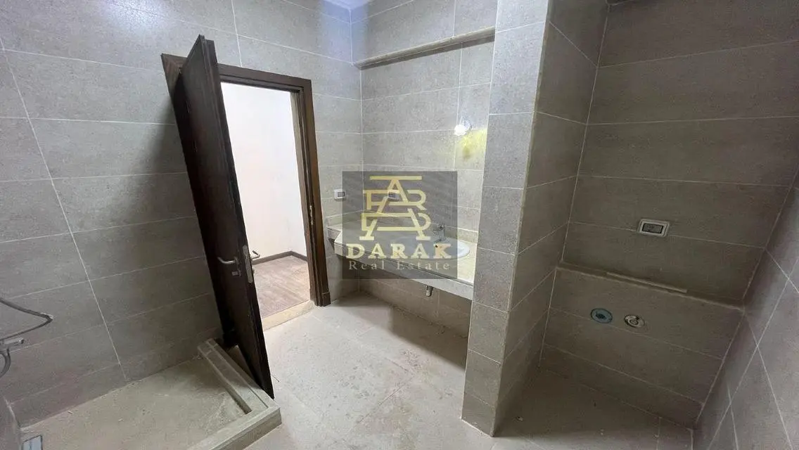 Premium Office for Rent in East Business Hub - Madinaty