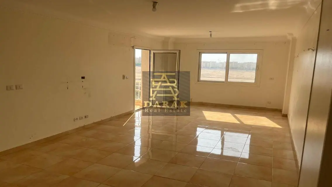 شقة مميزة للبيع في مدينتي - B14