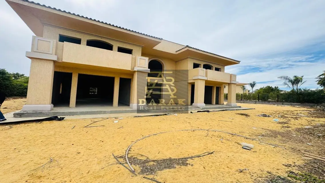 Luxury Villa with Exclusive Features