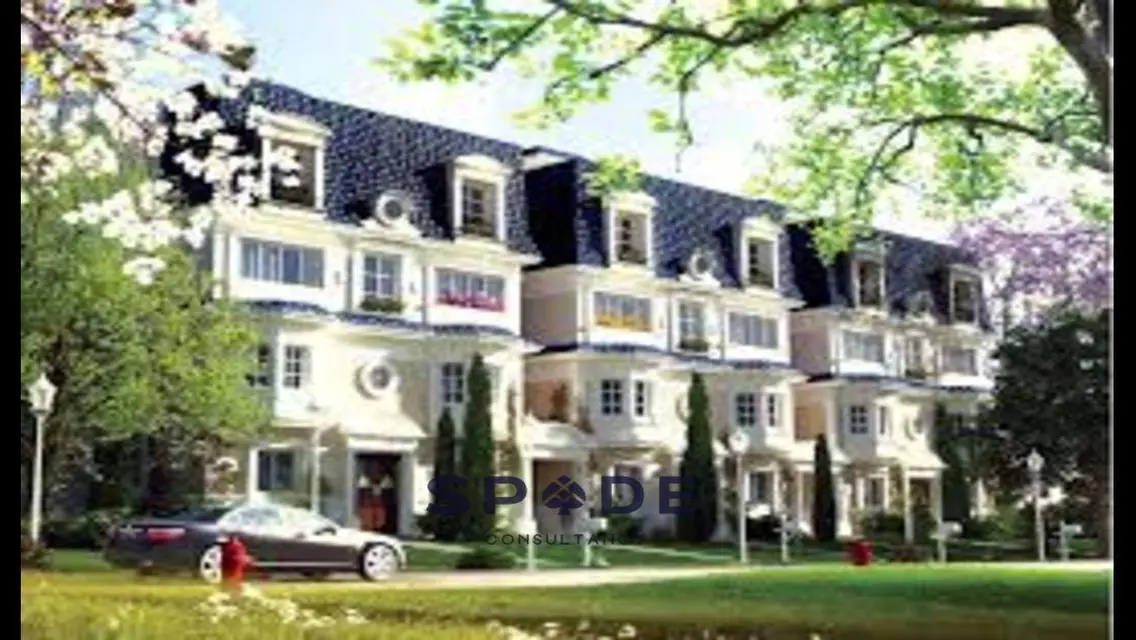 I-Villa - 230m with Private Garden