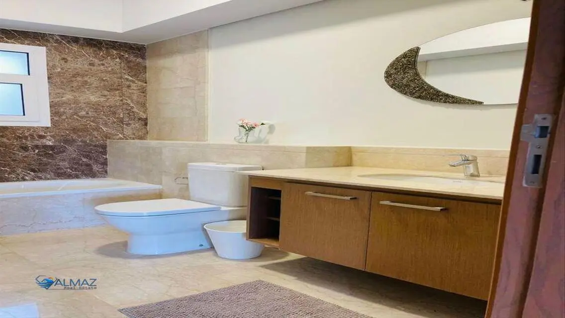 Luxury Apartment for Sale in the Heart of the City