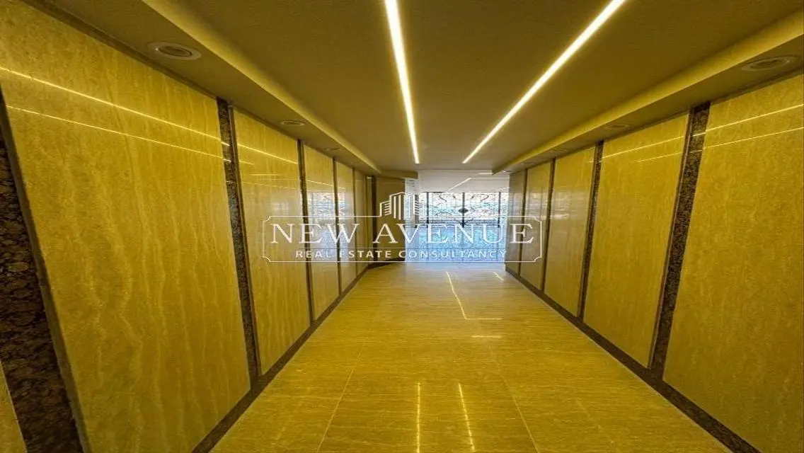 Luxury Property for Sale with Ample Space at an Unbeatable Price