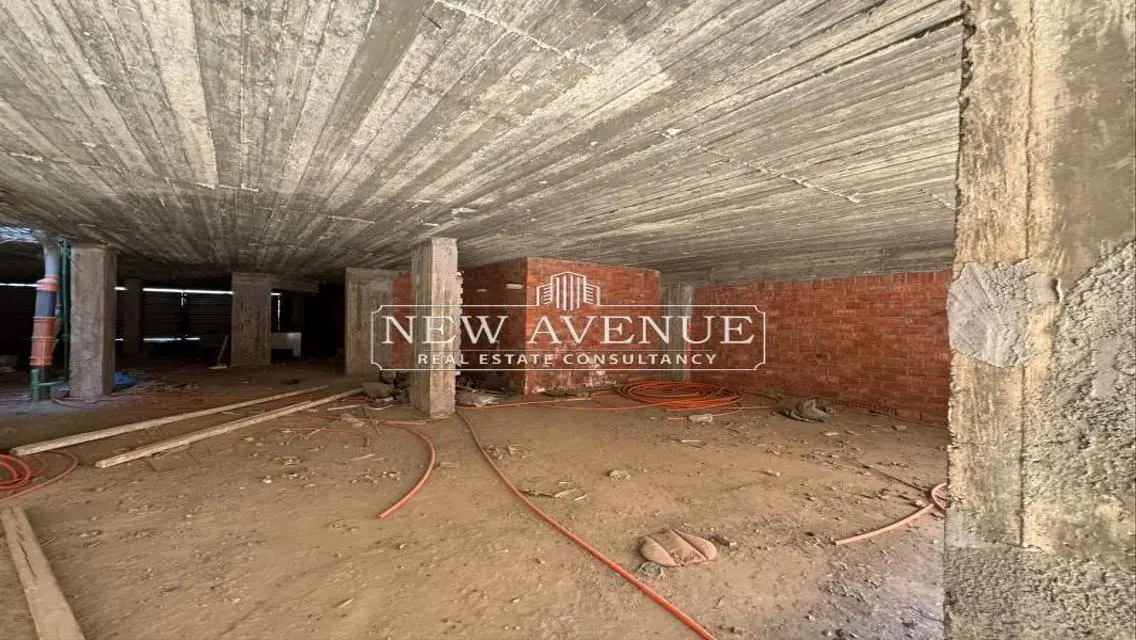 Luxury Property for Sale with Ample Space at an Unbeatable Price