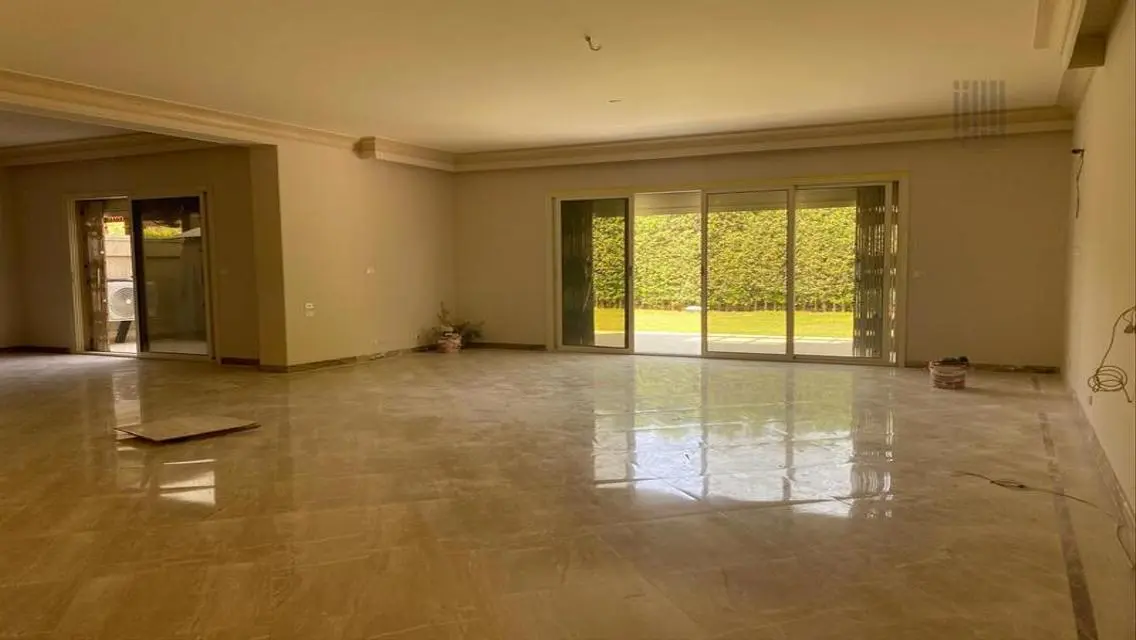 Luxurious Villa with Ample Space and Premium Amenities