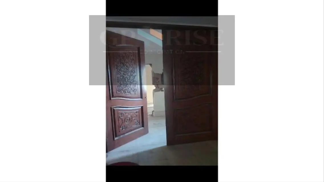 فيلا فاخرة بخدمات مذهلة بتصميم عصري