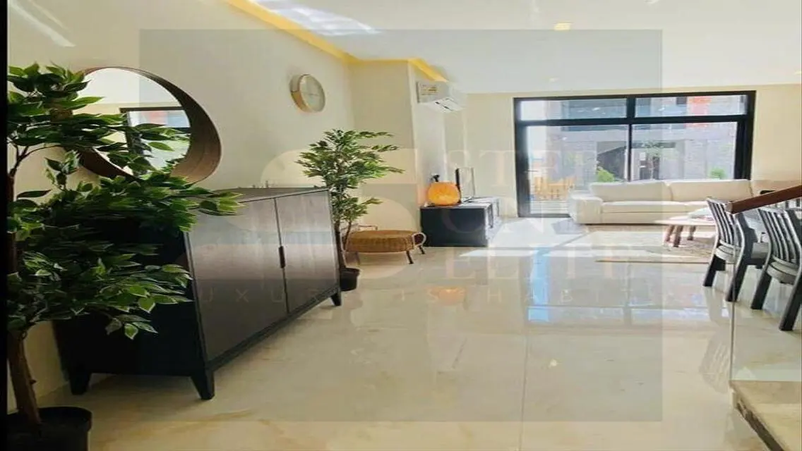 Spacious Luxury Apartment with Private Garden and Amazing Amenities