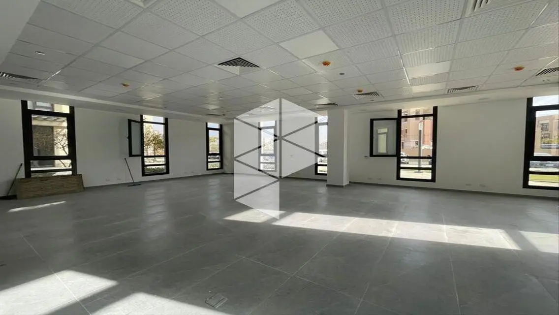 Unique Investment Opportunity in District 5 - 140,000 EGP