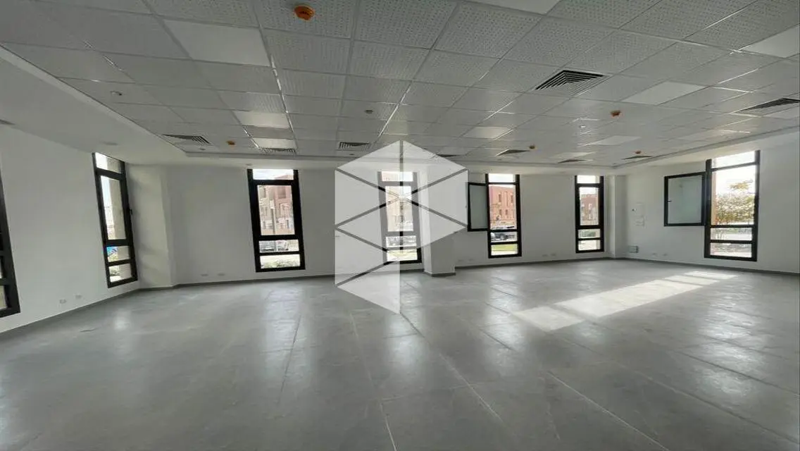 Unique Investment Opportunity in District 5 - 140,000 EGP